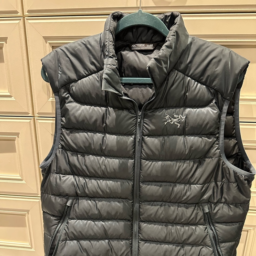 Arc’teryx Cerium LT men’s vest - large